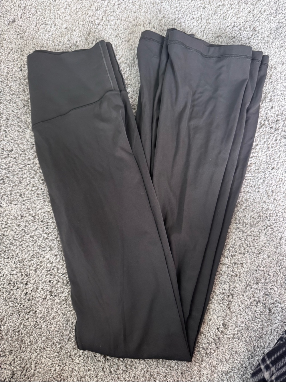 Never worn arrive grey High-Waist flare Leggings